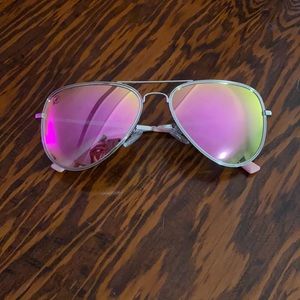 Blenders sunglasses pink aviators